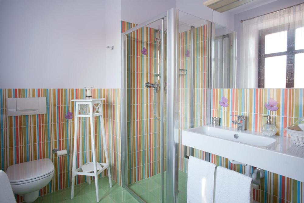 Il Germano Reale Bed and Breakfast Άλμπα Εξωτερικό φωτογραφία